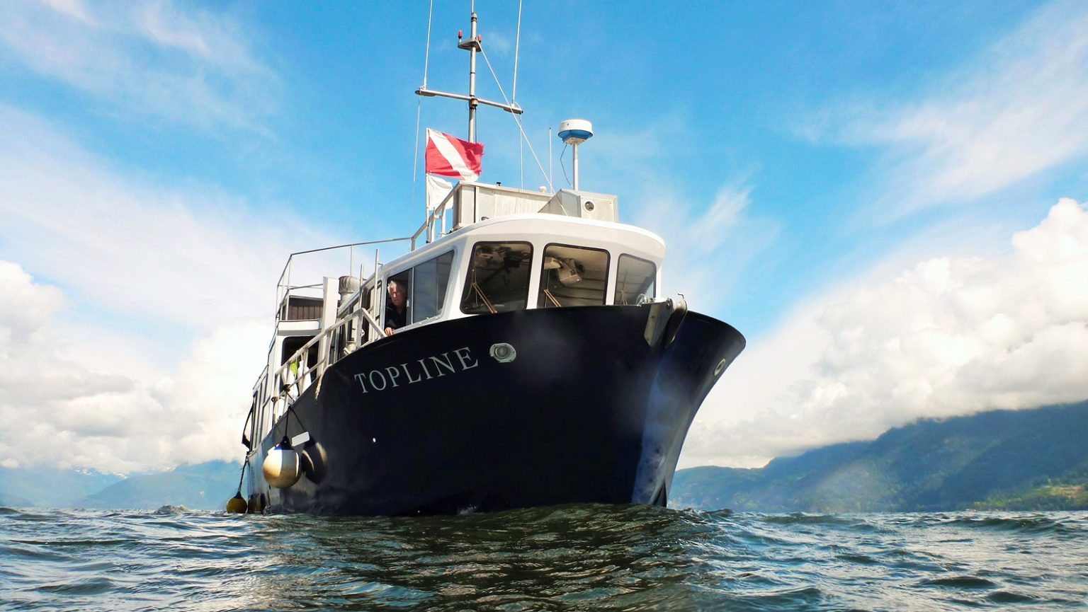 Boat Tours & Rentals - Vancouver's North Shore